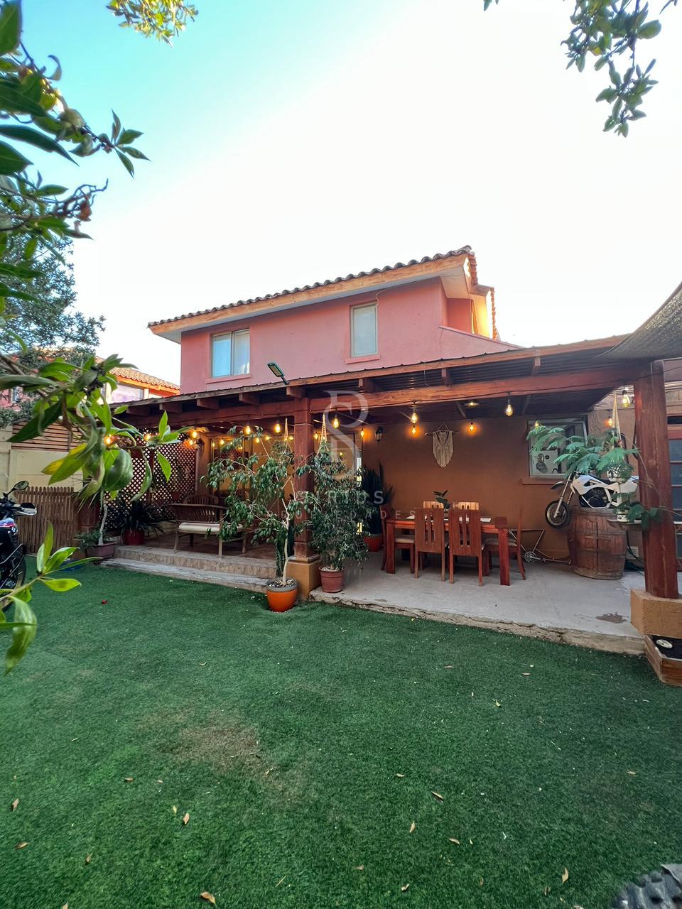 Venta de casa en Condominio el Solar II